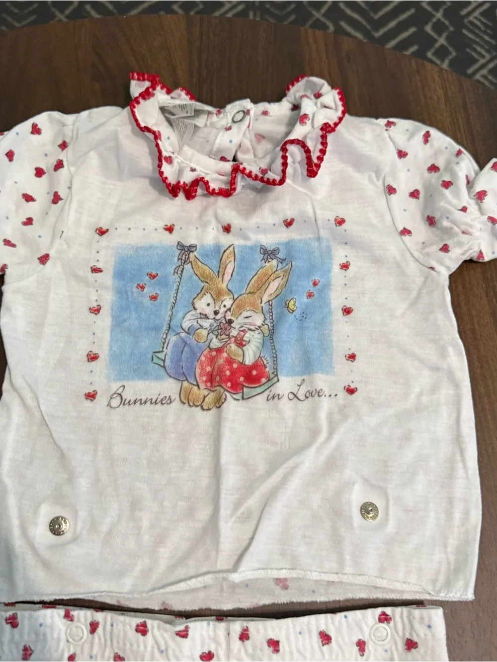 Baby girl vintage Carter’s snap pajama set